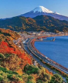 Cultural Workshops & Hands-On Experiences